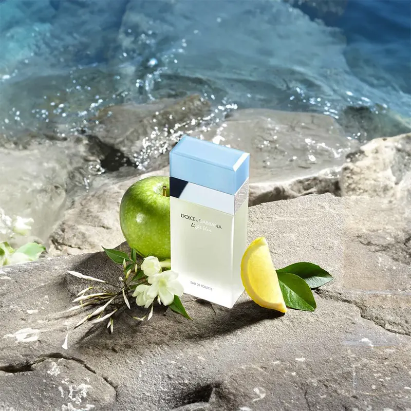 عطر دولچه گابانا لایت بلو زنانه 3 ادکلن دولچه گابانا لایت بلو زنانه اصل